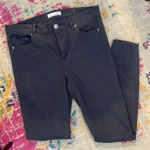 Loft size 27 legging, charcoal gray